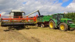 Claas tucano 450 & John Deeere 6930