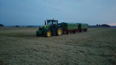 John Deere 6150M & 2x Pronar