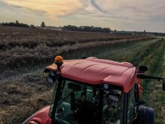 Kubota m7060