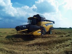 New Holland CX6080 Elevation