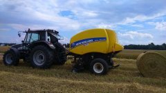 Valtra T130 + NH rb 150