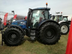 Valtra N174