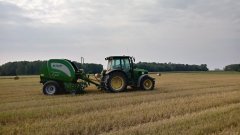 JOHN DEERE 5090R & MC HALE 5400C