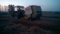 Zetor 5211 & Claas Roland 42 Farmer