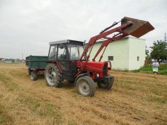 Zetor 5718 i przyczepa