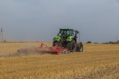 Deutz-Fahr Agrotron 6215RCShift  - Kongskilde Terra X 450