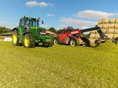 Manitou MLT 735 & John Deere 6930P