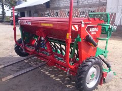 AgroMasz SR300