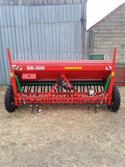 Siewnik Agro-masz SR300