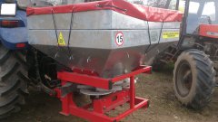 Rozsiewacz Agro-Max 800kg