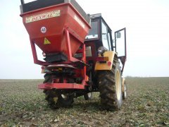 Rozsiewacz Dexwal wibro turbo tornado 550