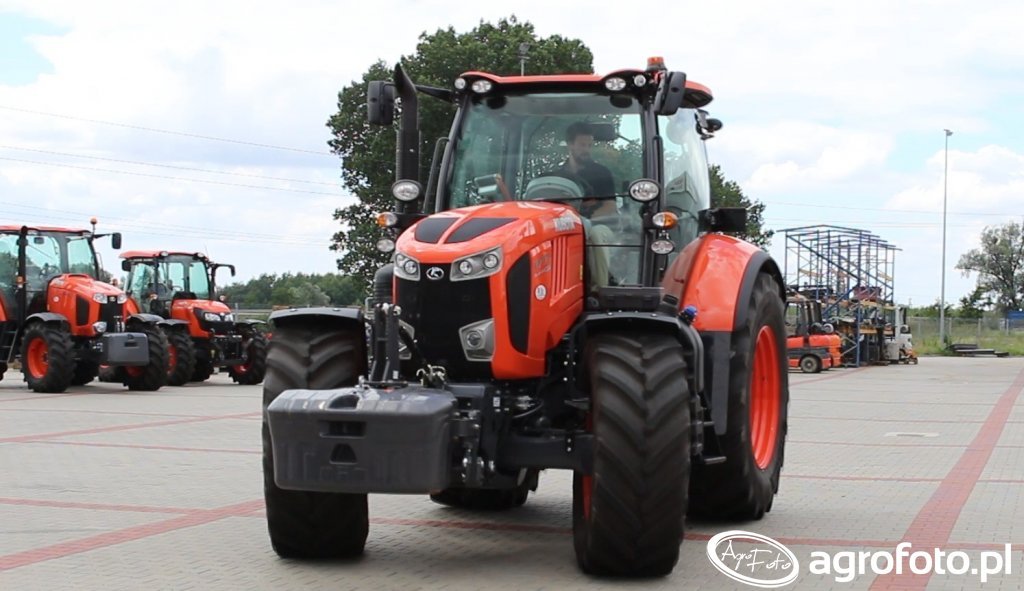 Fotografia traktor Kubota M7171 id657580 Galeria rolnicza agrofoto