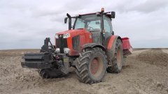 Kubota M135GX i Unia MXL2100