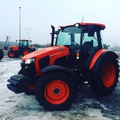 Kubota M5