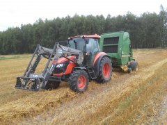 Kubota M6060 & john deere 590