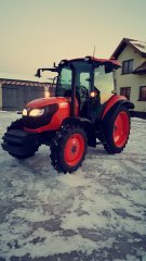 Kubota m7060