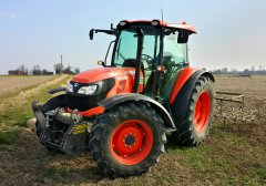 kubota m8560 + lekka brona