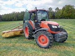 Kubota M9540