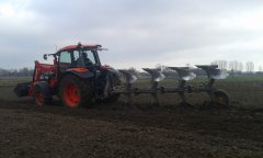 KUBOTA M9960 & OVERUM