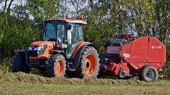 Kubota M9960 & Unia Famarol df 1.8d