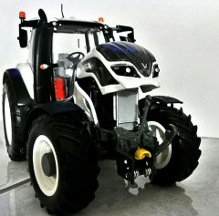 Model Valtra T234