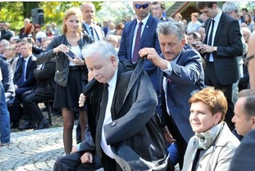 EWEdVWjXYAALyi3?format=jpg&name=small