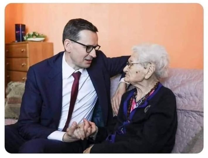 289384785_1679487292421839_7080172070660