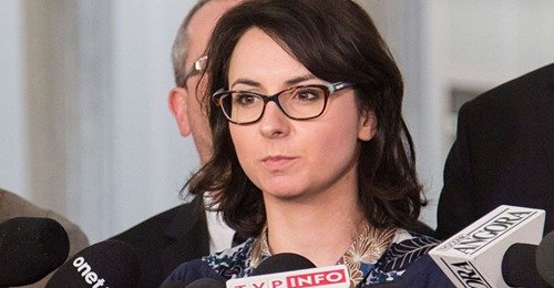 Wpis posłanki KO hitem na Twitterze. Politycy myśleli, że to głupi żart