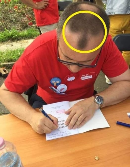 Może być zdjęciem przedstawiającym 1 osoba i tekst