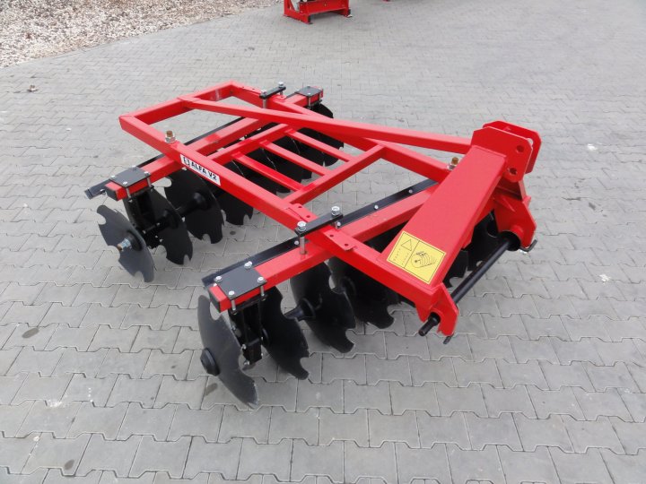 b1728aebab881e4e4822865c8ebb13135ff6e885