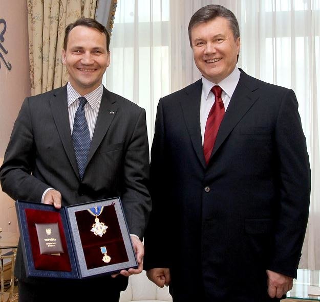 Fd_Cb6cXoAA48VS?format=jpg&name=small