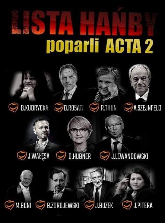 Obraz moÅ¼e zawieraÄ: 11 osÃ³b, uÅmiechniÄci ludzie, tekst