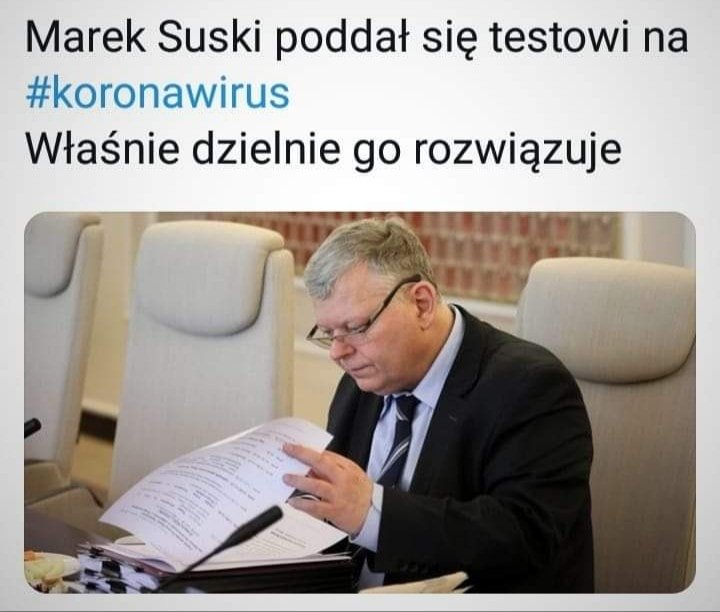 EsBcCoSXAAIqRct?format=jpg&name=900x900