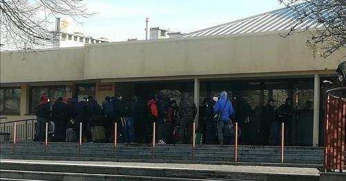 Ukrai%C5%84cy-na-Dworcu-PKP-w-Przemy%C5%