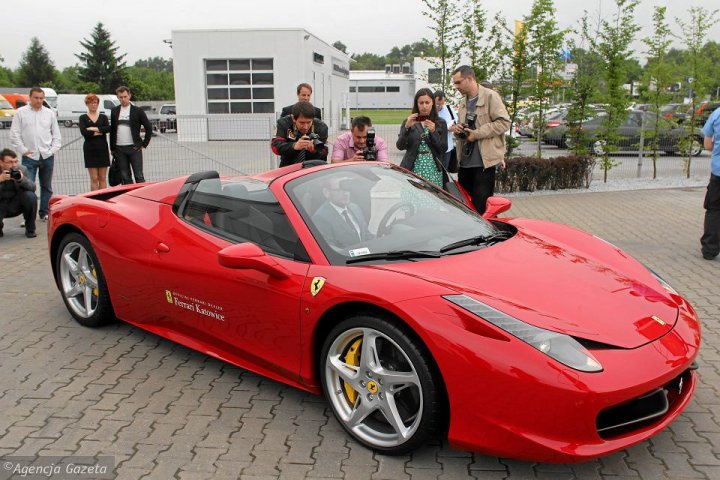 Zamożny Polak to już nie prywaciarz i badylarz. To solidnie ...