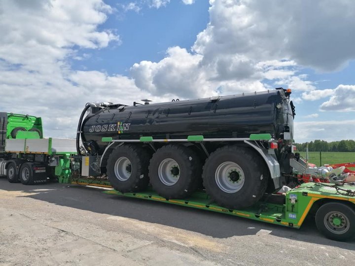 Może być zdjęciem przedstawiającym na świeżym powietrzu