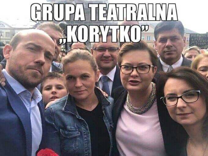 97440219_521076518776001_837320428877145