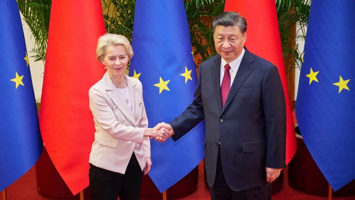 Ursula von der Leyen i Xi Jinping w kwietniu 2023 r. w Pekinie