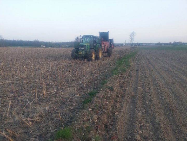 MauUwZ2f77Fyh7JU_Rbzad56fZyVlRCxGZWXnF58