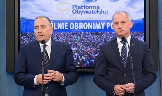 Groteska czy obłuda? Platforma Obywatelska przeciwko przyjmowaniu do Polski uchodźców