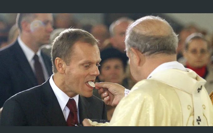 FTS42GLXwAAoqlq?format=jpg&name=small