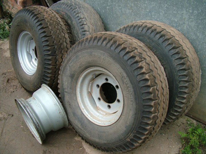 12.5/80 x 15.3 wheels & tyres | The Farming Forum