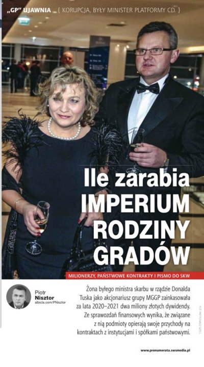 FYDKROGXoAENiXv?format=jpg&name=900x900