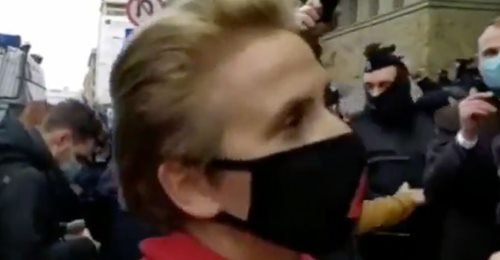 Scheuring-Wielgus przekazała publicznie dane funkcjonariusza. Jego rodzina zaczęła dostawać pogróżki - PrawicowyInternet.pl