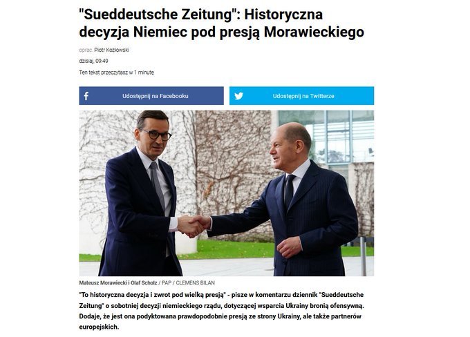 FMm-EF0XIAETc0S?format=jpg&name=small