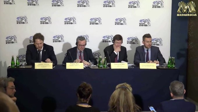 txb5xh6h4vonDar6?format=jpg&name=small