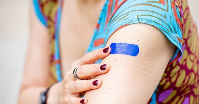 tlU9aa5f?format=jpg&name=small