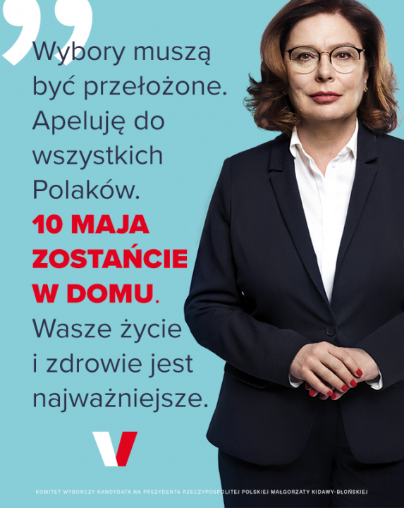 Obraz może zawierać: 1 osoba, okulary, garnitur i tekst