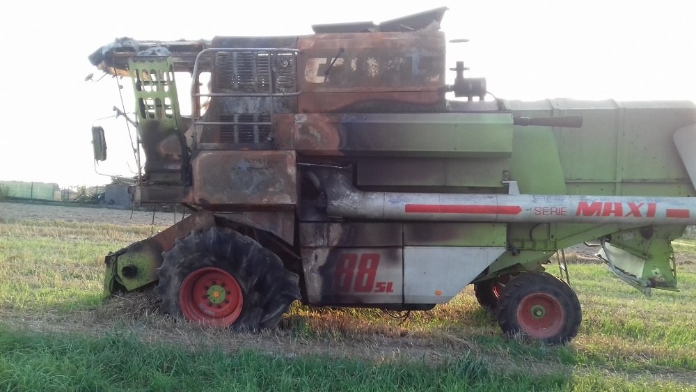 748109001_5_1000x700_kombajn-claas-domin