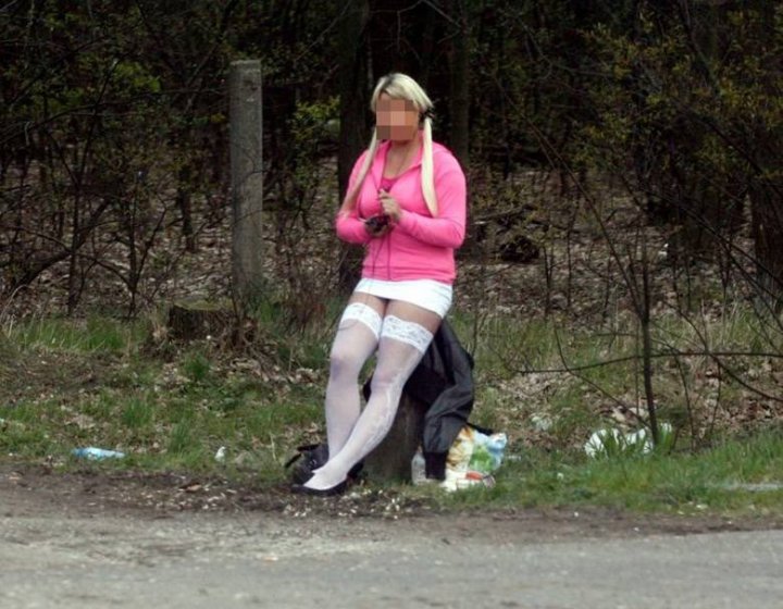 EWC1Z9lXQAAN4st?format=jpg&name=900x900